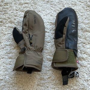 FP Movement Ski Snowboarding Mittens size S/M